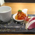Wainto Sumibikushiyaki Ginza Teki - 前菜盛り合わせ(鴨ハムの塩味、ラタトゥイユの酸味、スープの甘味)