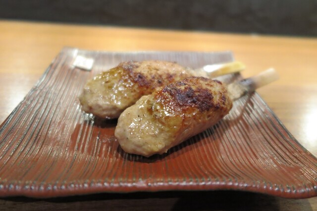 Wine to Sumibi Kushiyaki Ginza Teki