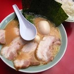 壱七家  - 【New!】このラーメンはご飯が欲しくなります