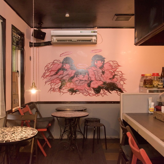 紅茶とクラフト酒のお店 タイフーン 陸前原ノ町