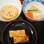 Kagura - 玉子焼き・大根と高野豆腐の煮物・がんも煮