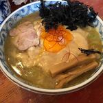 麺屋　十郎兵衛  - 限定濃厚ウニネギ玉拉麺(880円)