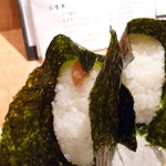 博多 一梅 - おにぎり（梅、めんたい）、みそ汁