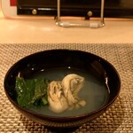 kiwa - 料理写真:真牡蠣と女池菜の吸い物