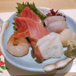 Tsubakiya - 刺し盛り
                        中とろ、平目、帆立、蛸、牡丹海老