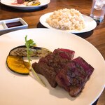 Steak & Lounge JB - 