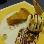 ジョニーフィッシュ - アップルパイ＆アイス　￥７８０