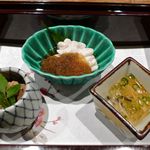 日本料理 とくを - 先付け・・・よこわの炊いたん、煮こごり、真鱈の白子