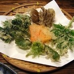 lunch itta - 山菜の天ぷら