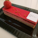 パティスリー・サダハル・アオキ・パリ 丸の内店 - saya（サヤ）