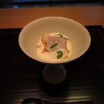 閼伽井 - 無花果　ヨーグルトの入ったソースで和えて