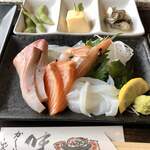 海鮮かき焼かくれ家 - 