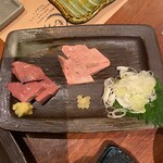 やきとり処 大舞 - ハツ刺しとフォアレバーのハーフサイズ