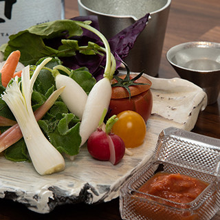 五〈感〉で楽しむ和食野〈菜〉をコンセプトに創作和食をご提供