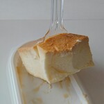 セブンイレブン - スプーンと一緒に持ち上がる凄い吸着力！