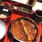 あつた蓬莱軒 松坂屋店 - 