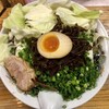 熊本らーめん 育元 - 料理写真:・熊本キャベツメン 870円
・トッピング ネギバカ 200円