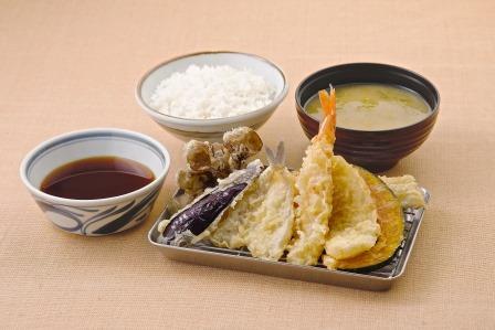 揚げたて天ぷら定食 まきの 姫路飾磨店 亀山 天ぷら 食べログ
