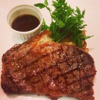 ワカヌイ グリル ダイニング バー 東京 - リブアイステーキ