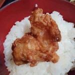 鮨・割烹 ほしの - 鶏もも肉の唐揚げ揚げたてサクサク