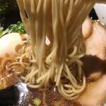 麺ハウス こもれ美 - 細麺アップ