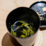 新ばし 星野 - 菊花のお吸い物