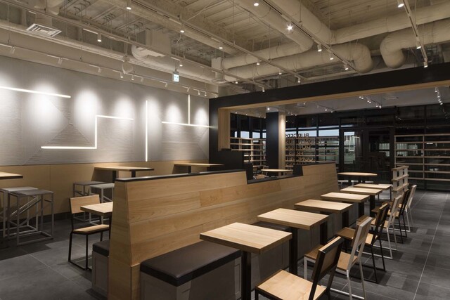 Shake Shack Kyoto Shijo Karasumaru photo 4