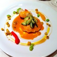 横濱元町 霧笛楼 - ﾛﾌﾞｽﾀｰのﾗﾋﾞｵﾘ仕立て　数種初夏の温野菜添え　焼きとうもろこしとそのｿｰｽ