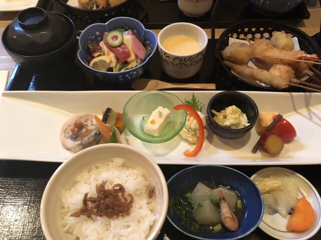 紅さんざし 井原里 創作料理 食べログ 紅さんざし 井原里 創作料理 食べログ