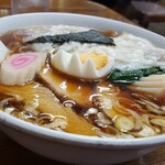 盛昭軒 - ワンタン麺(大盛り)850円