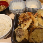 天ぷら酒場 上ル商店 - ランチの天ぷら定食
