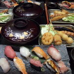 魚輝水産 - 寿司　串