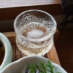 遊の丘 - 十割そばセットの食前梅ジュース(R1.9.11撮影)