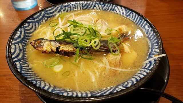 隠岐の島ラーメン>