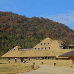 ラ コリーナ近江八幡 - これが「草屋根」。メインの建物です