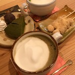 Yukimaru Chaya - ほうじ茶ラテ、抹茶ラテ。
                        お茶菓子はきな粉団子と抹茶のバウンドケーキ。