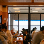 びんび家 - 2019.12 テーブル席と座敷席