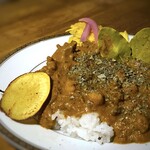 ぐぐカレー。 - 前回同様、ラム特有のクセが無く美味しいと。