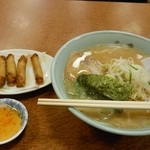 東京ラーメン大番 - 大番ラーメンとルンピアシャンハイ