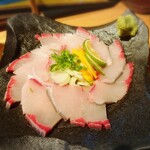 炭火焼鳥と水炊き 五郎一 - カボスぶり刺し