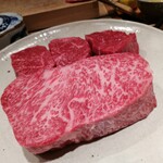 肉割烹 上 - 今日のお肉（神戸牛）