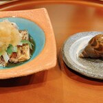 天ぷら  悦 - 左はカマス、右はバイ貝