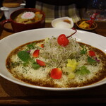 温玉と煮込み野菜のカレー膳900円