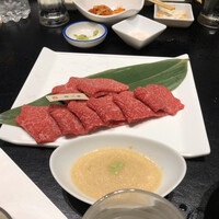 焼肉専科 肉の切り方 日本橋本店 - 
