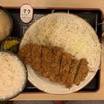 とんかつ 肉料理 麻釉 - 【2019.11.2】ジャンボロースかつ定食+からあげ160円