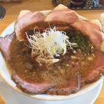 らーめん 許々屋 - 2019年12月時点濃厚たまり醤油中華そばレアチャーシュー麺¥1.100(あぶら多め)