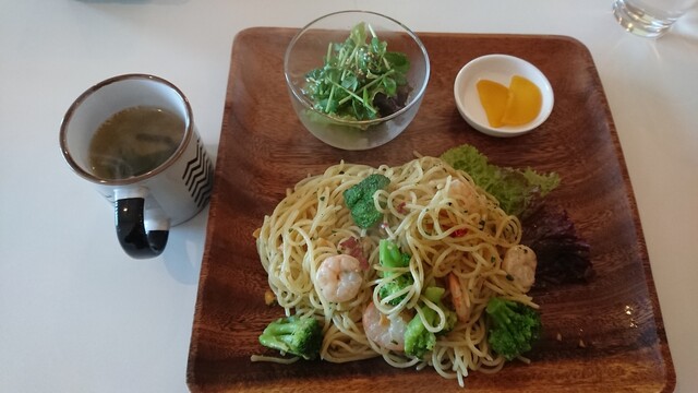 カフェ&バー ロッカ（CAFE&BAR ROCCA） - 網走（カフェ）