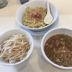 ラーメン　つけ麺　天高く翔べ！ - つけ麺　¥850(ニンニクトッピング)