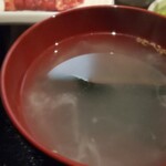 YAKINIKUYA - スープも無料でお替りできる！