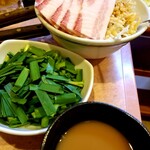 麦 - ニラもんじゃ